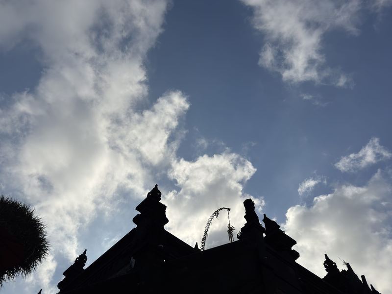 The temple at Batu Bolong
