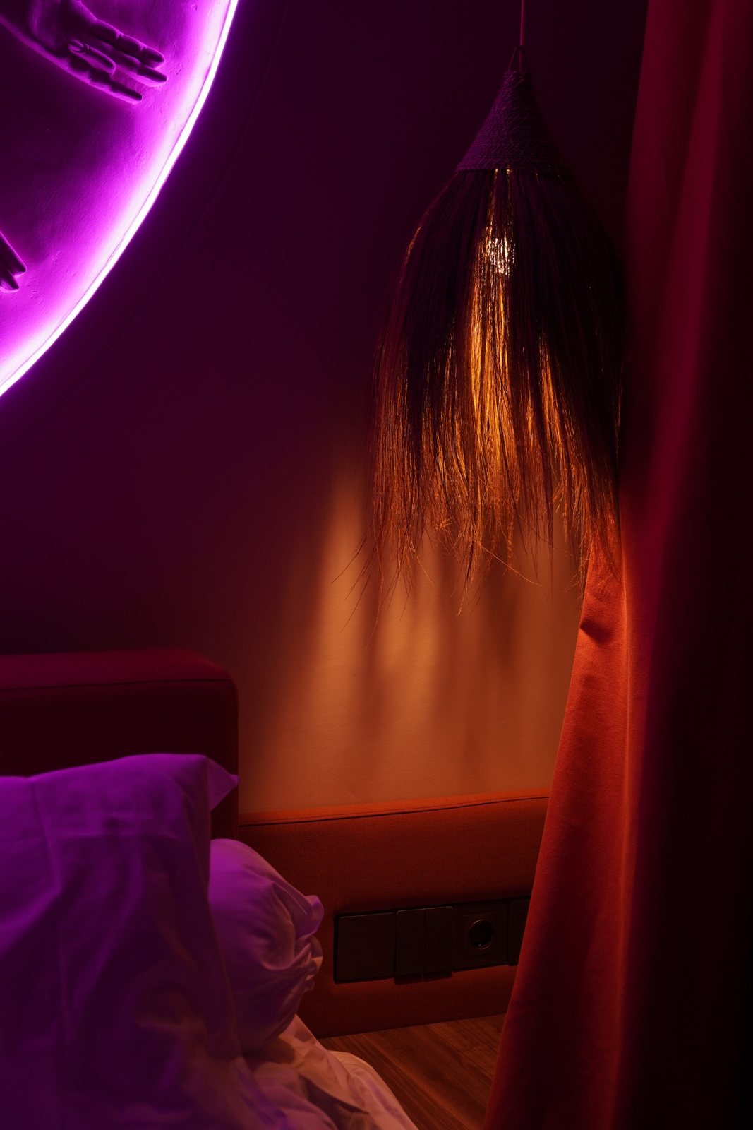 Pool villa, Batuan, Bedroom lighting