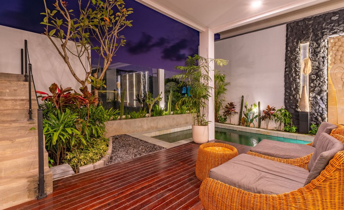 High ceiling 2 bed pool villa in Seseh, photo 2