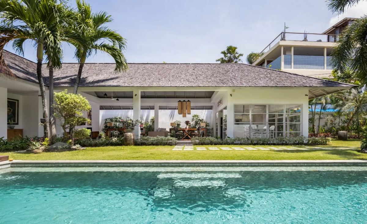 Garden 2 bed villa in Seminyak, photo 2