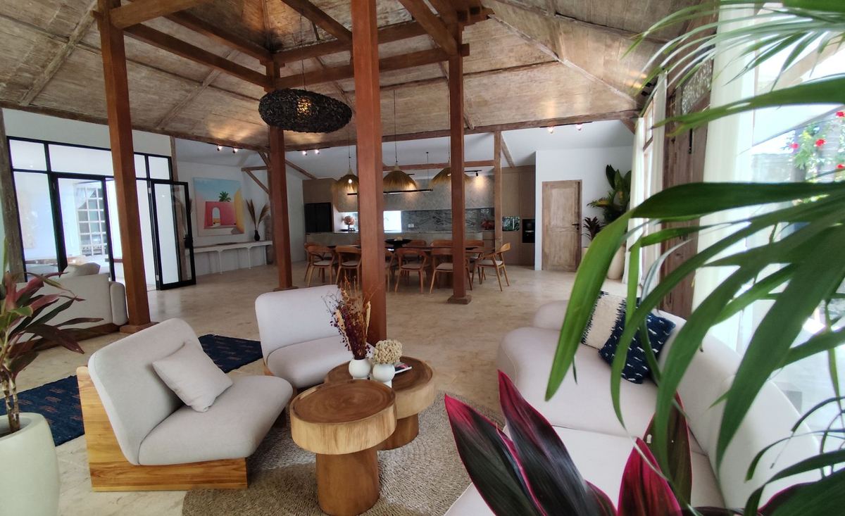 Joglo 5 bed pool villa in Buduk, photo 3