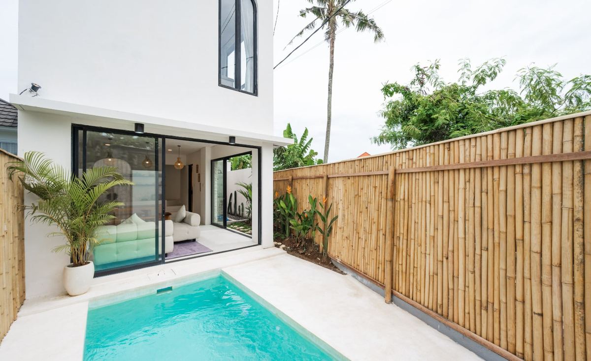 Simple 2 bed villa in Babakan, photo 2