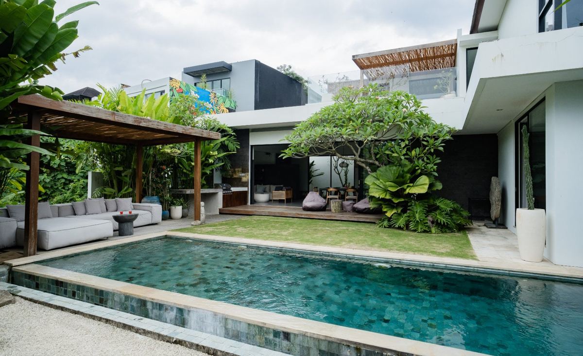 Green view 5 bed pool villa in Padonan, photo 3