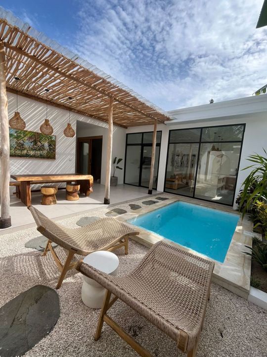 Newly built 1 bed pool villa in Buwit