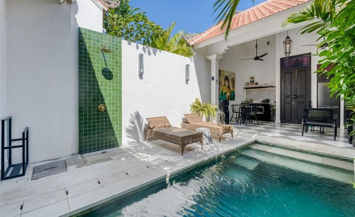 Courtyard 1 bed pool villa in Berawa
