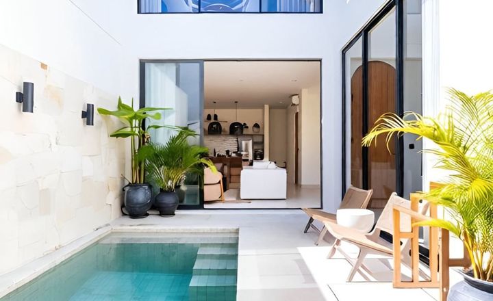 Rooftop 2 bed villa in Batu Bolong
