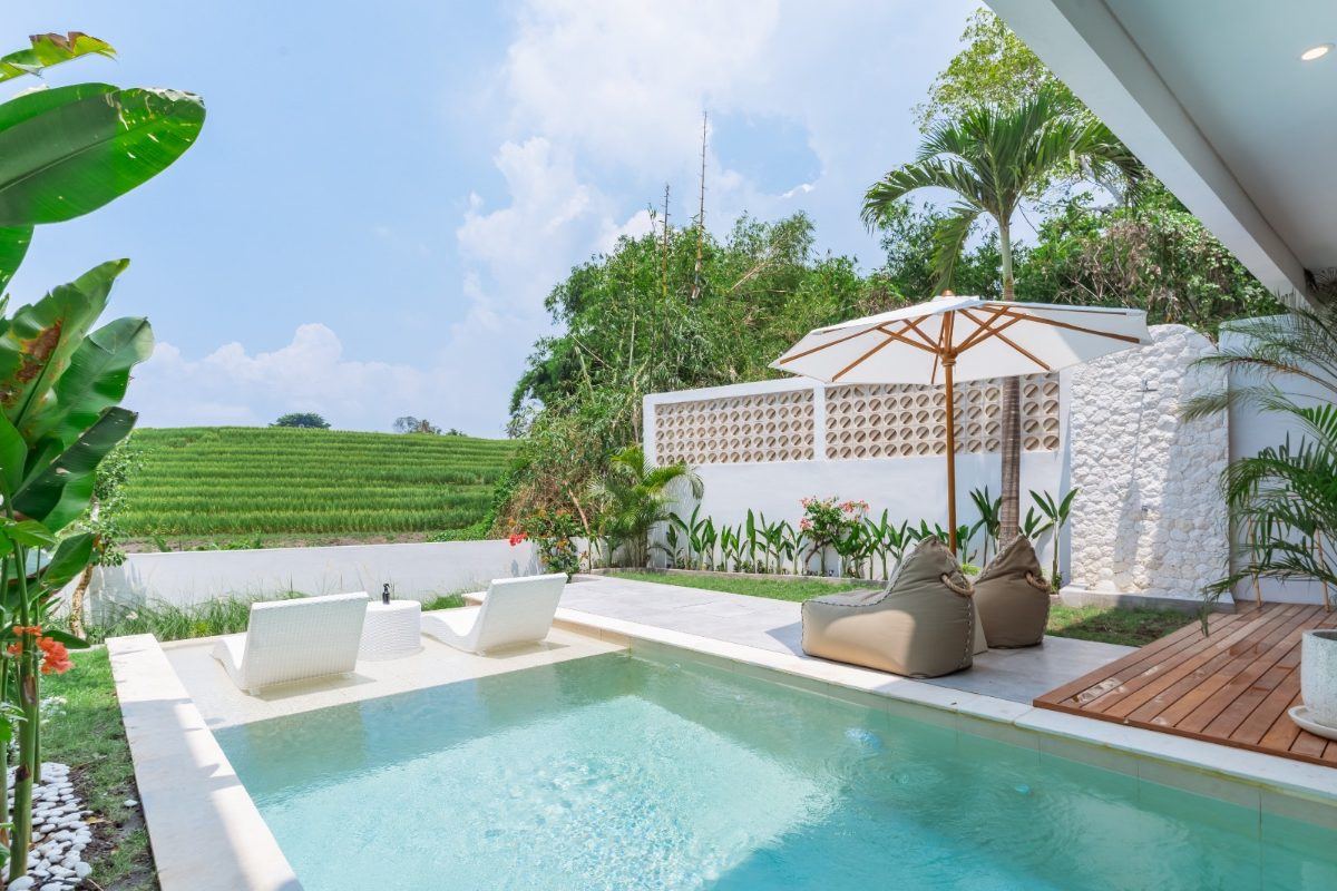 Rooftop deck 2 bed pool villa in Buduk, photo 1