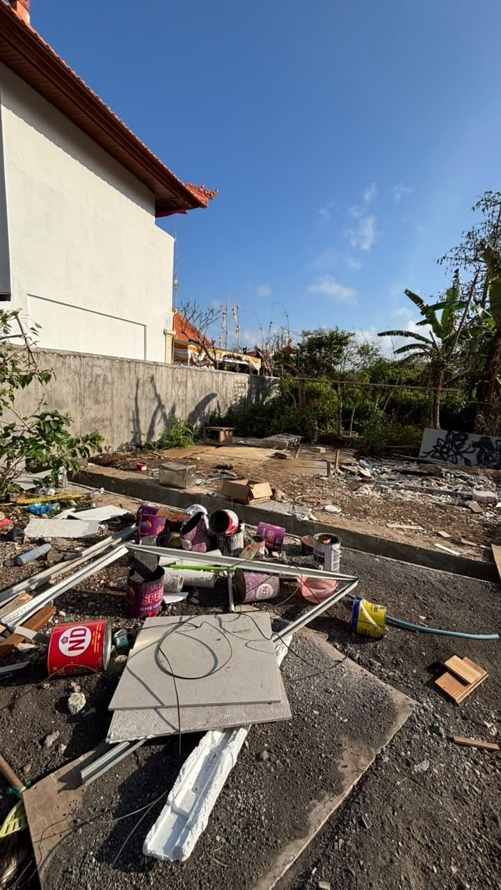 21 are plot of land, Bingin, on the plot, cleared for building