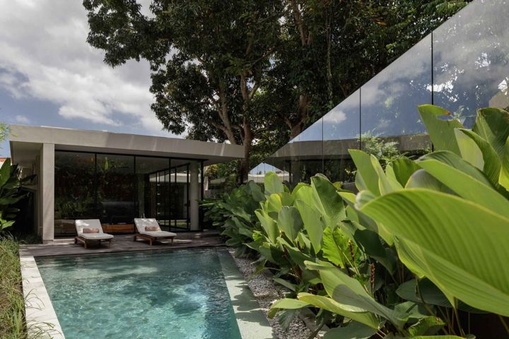 Spacious 2 bed garden pool villa in Canggu