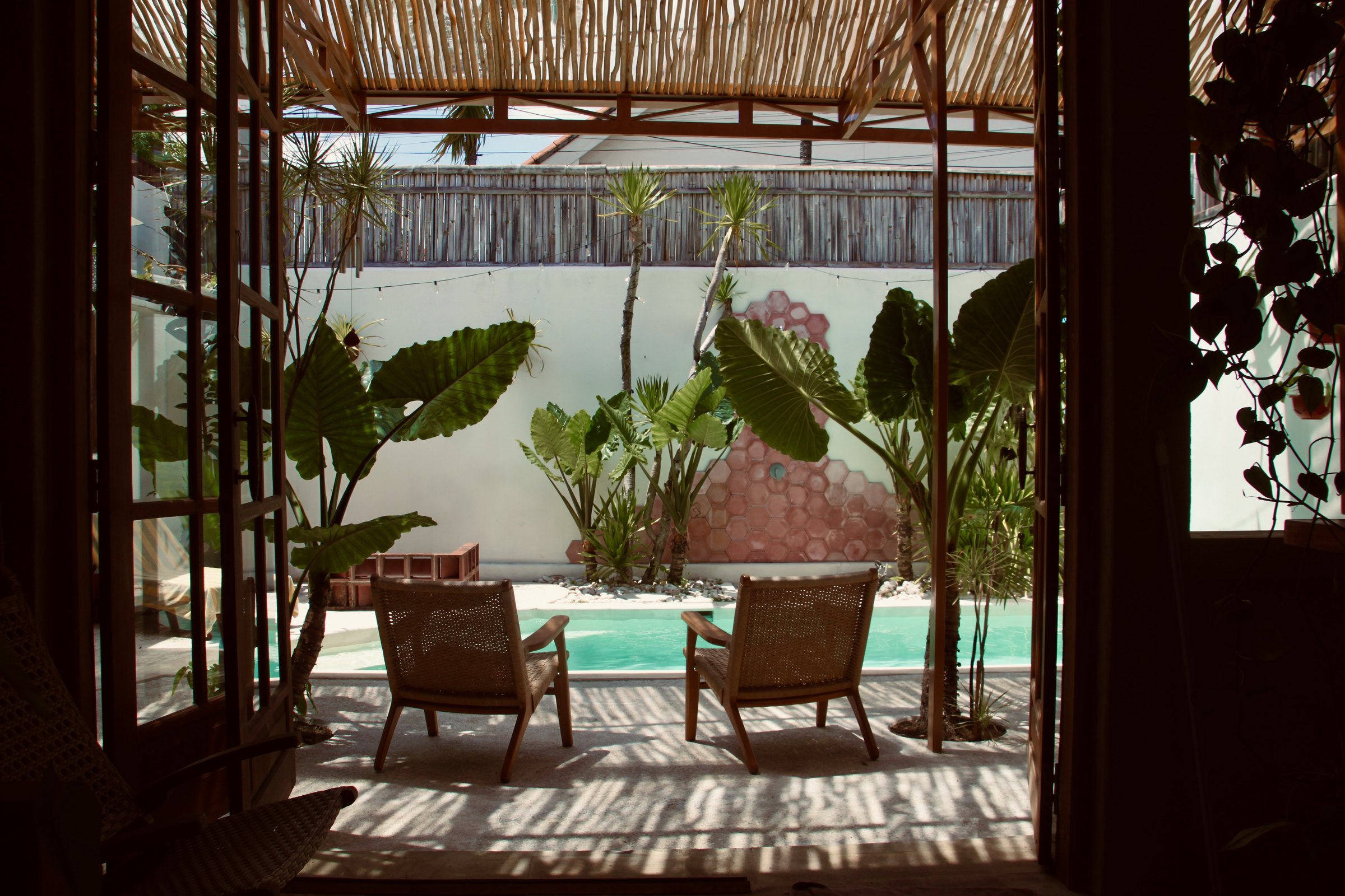 Jungle Blvd Villa, the pool seen through the timber screen