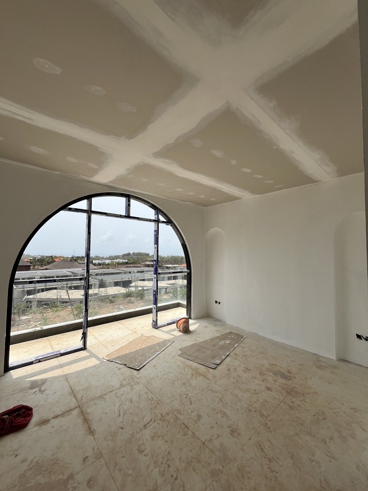 2 bed pool villa, Ungasan, Upstairs, glazed and tiled, looking south